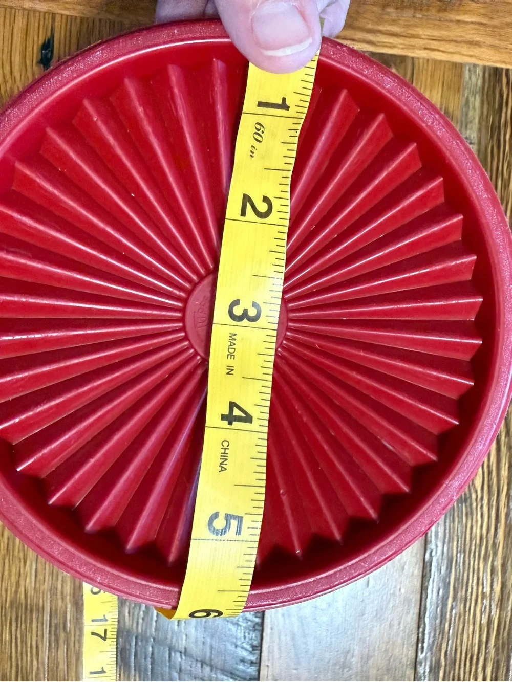 Tupperware Red Decorative Storage Cup with Embossed Motif